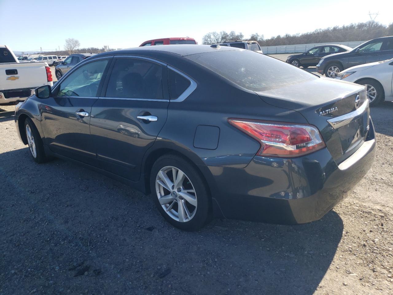 2013 Nissan Altima - Image 2