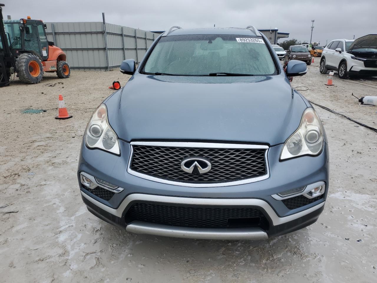 2016 Infiniti QX50 - Image 5