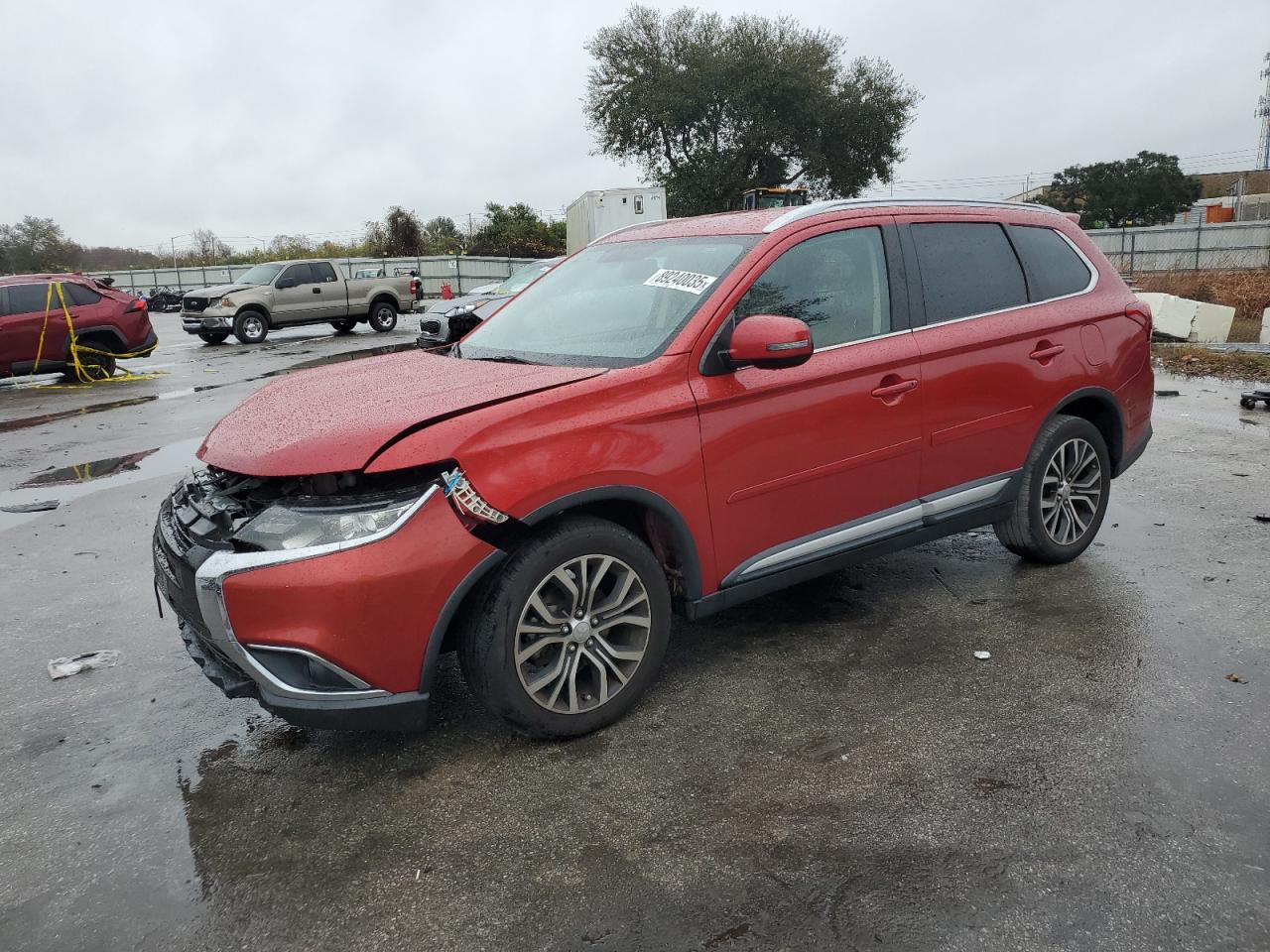 2018 Mitsubishi Outlander - Image 1