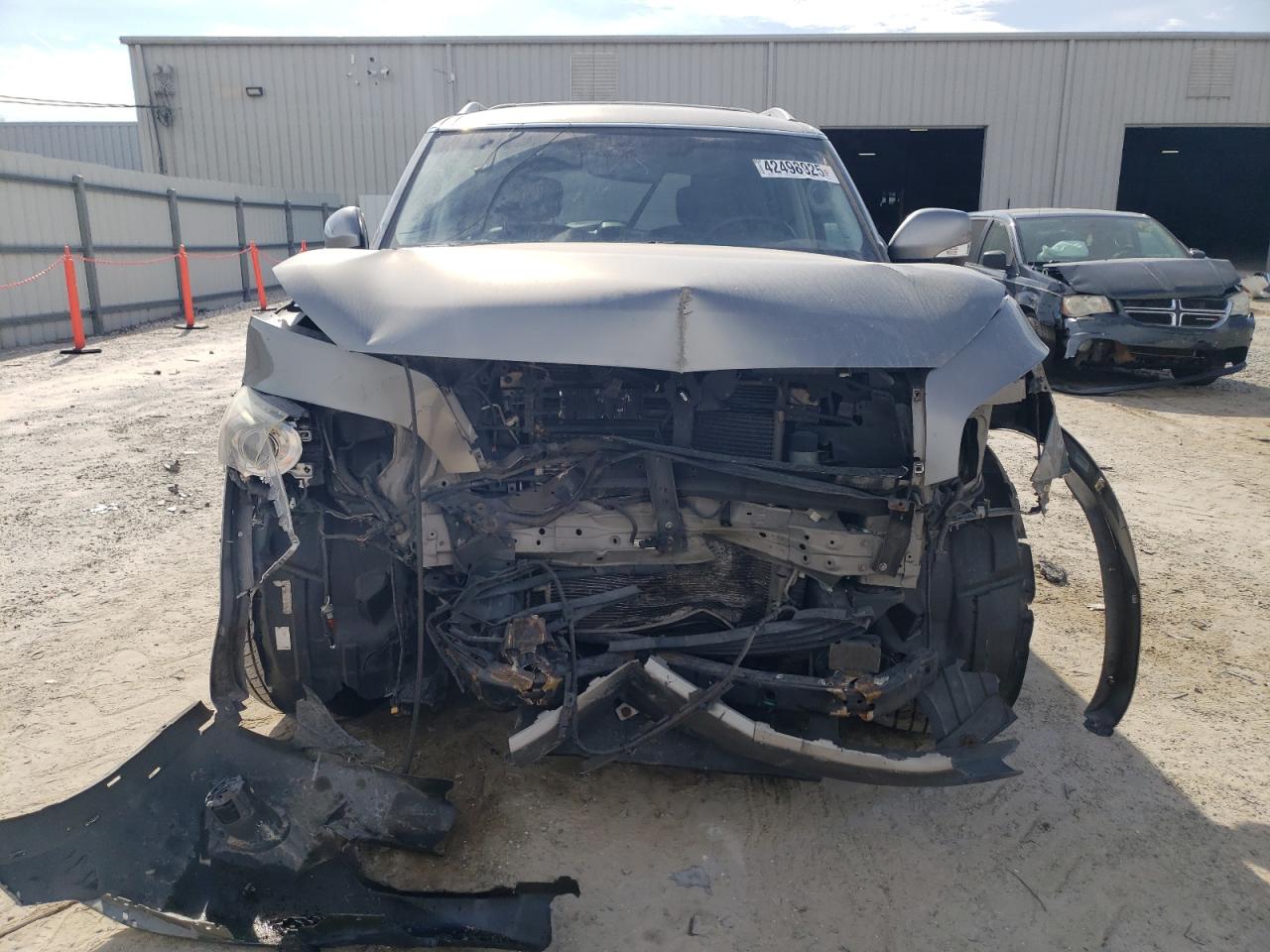 2012 Infiniti QX56 - Image 5