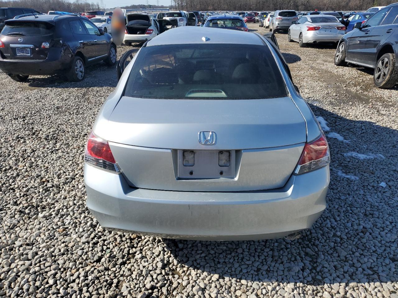 2010 Honda Accord - Image 6
