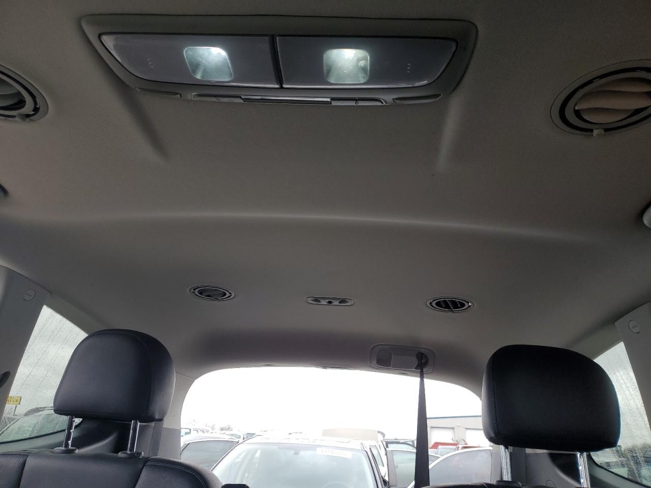 2021 Kia Telluride - Image 10