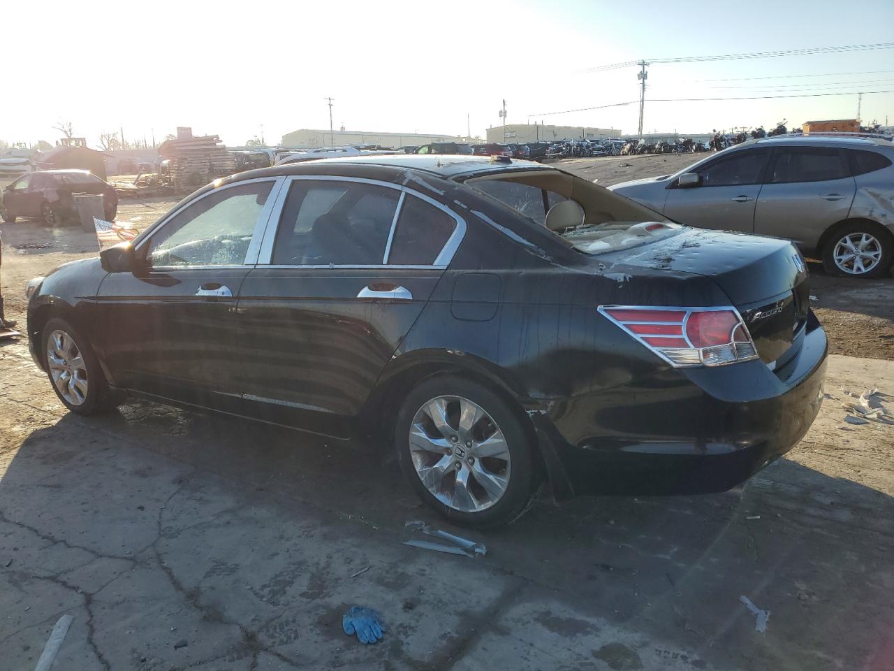 2009 Honda Accord - Image 2