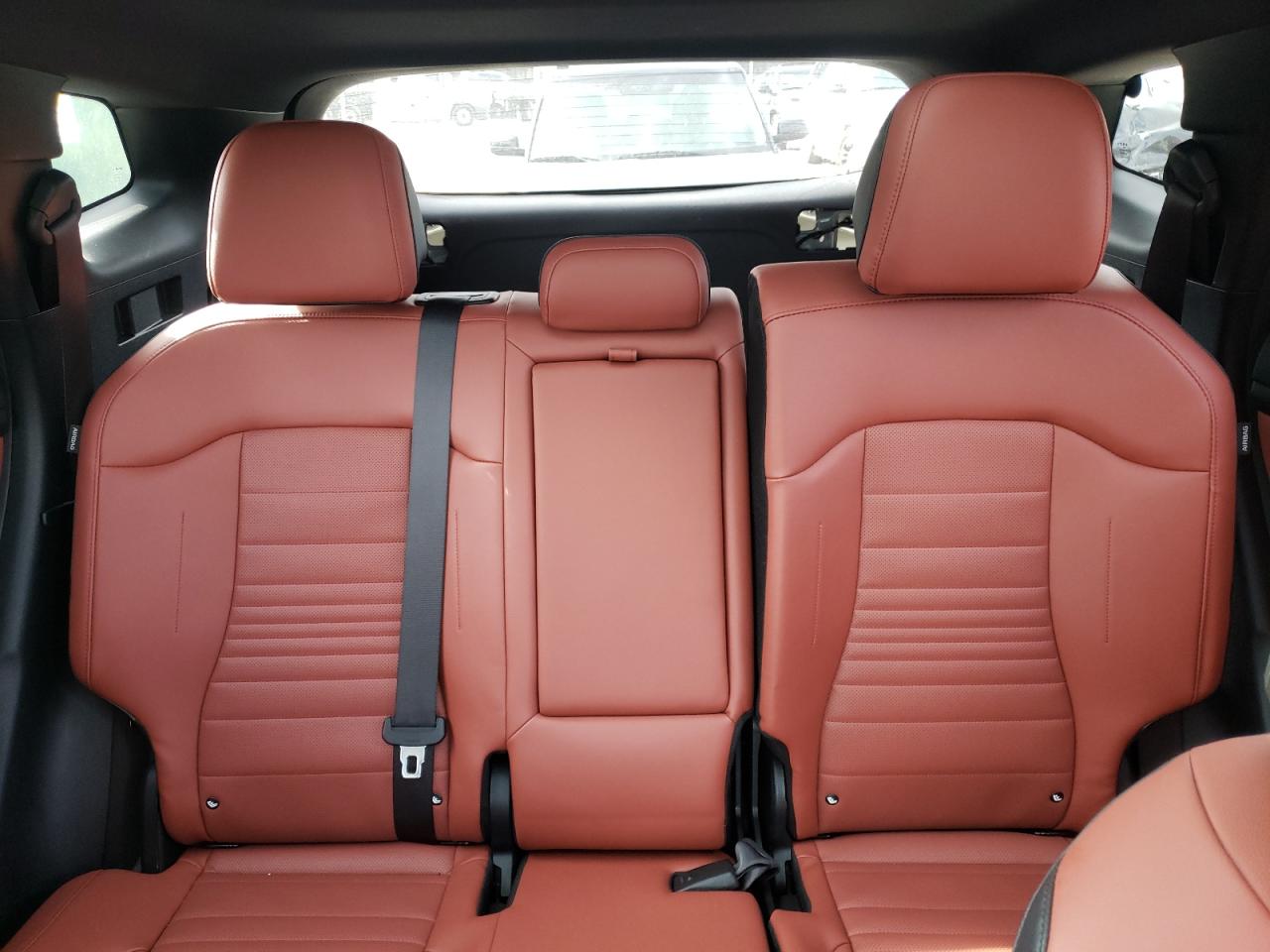 2024 Kia Sportage - Image 10