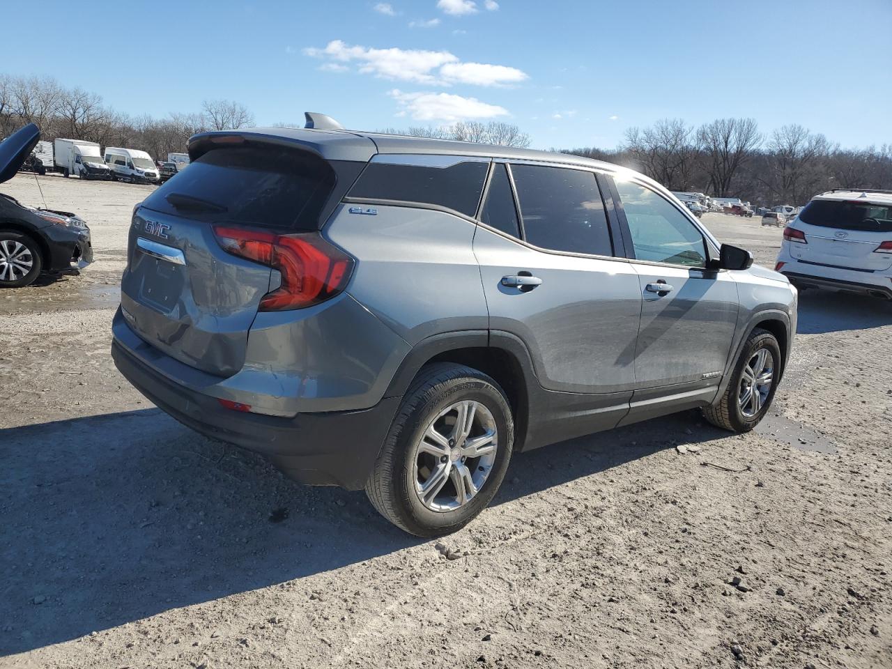 2019 GMC Terrain - Image 3