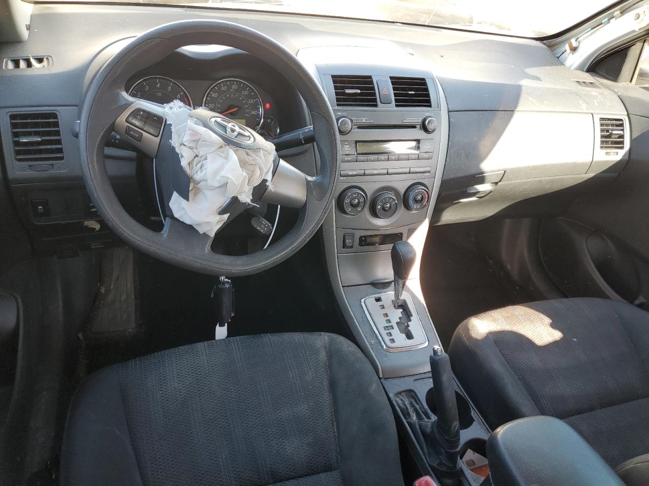 2011 Toyota Corolla - Image 8