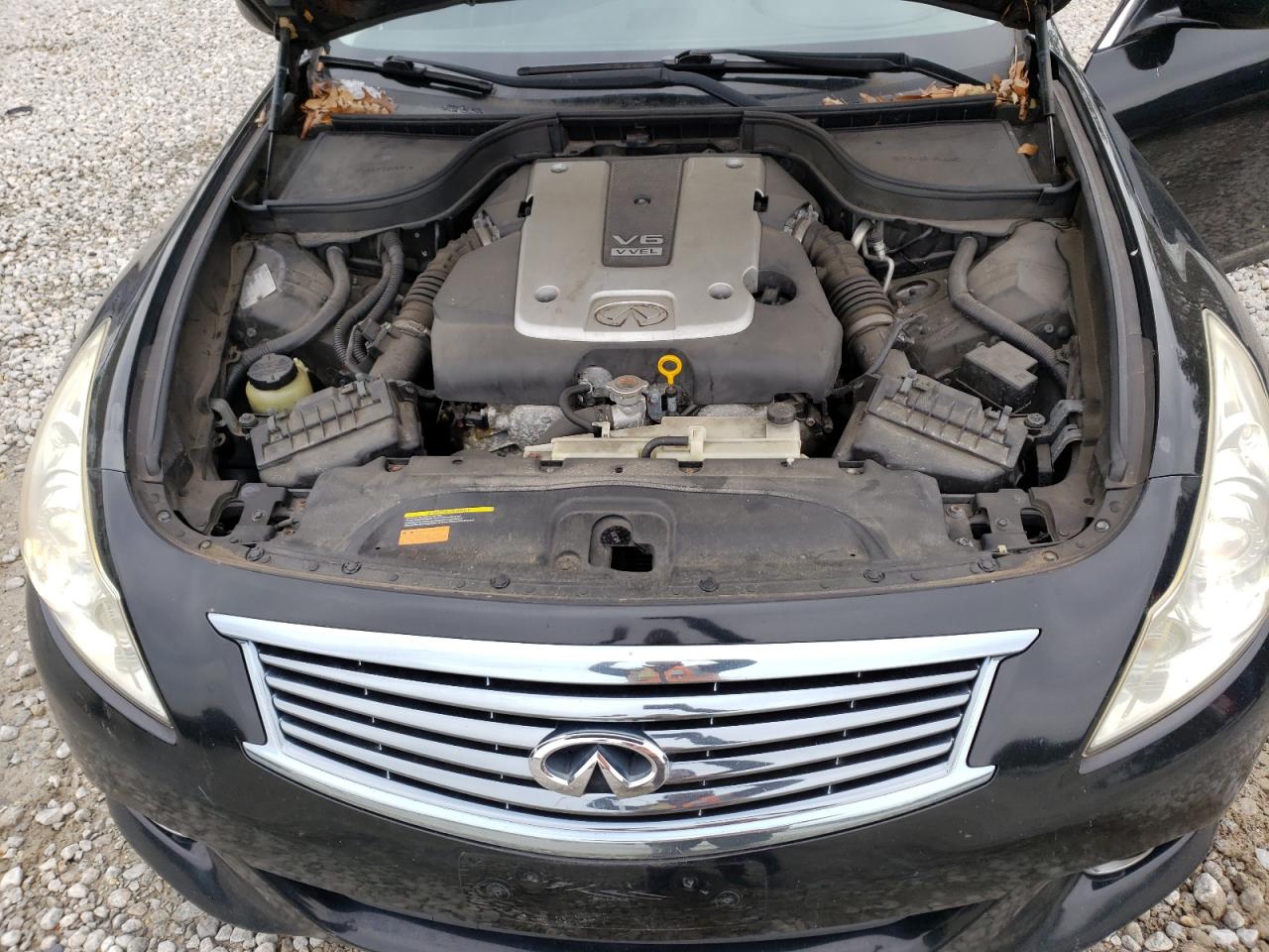 2010 Infiniti G - Image 12