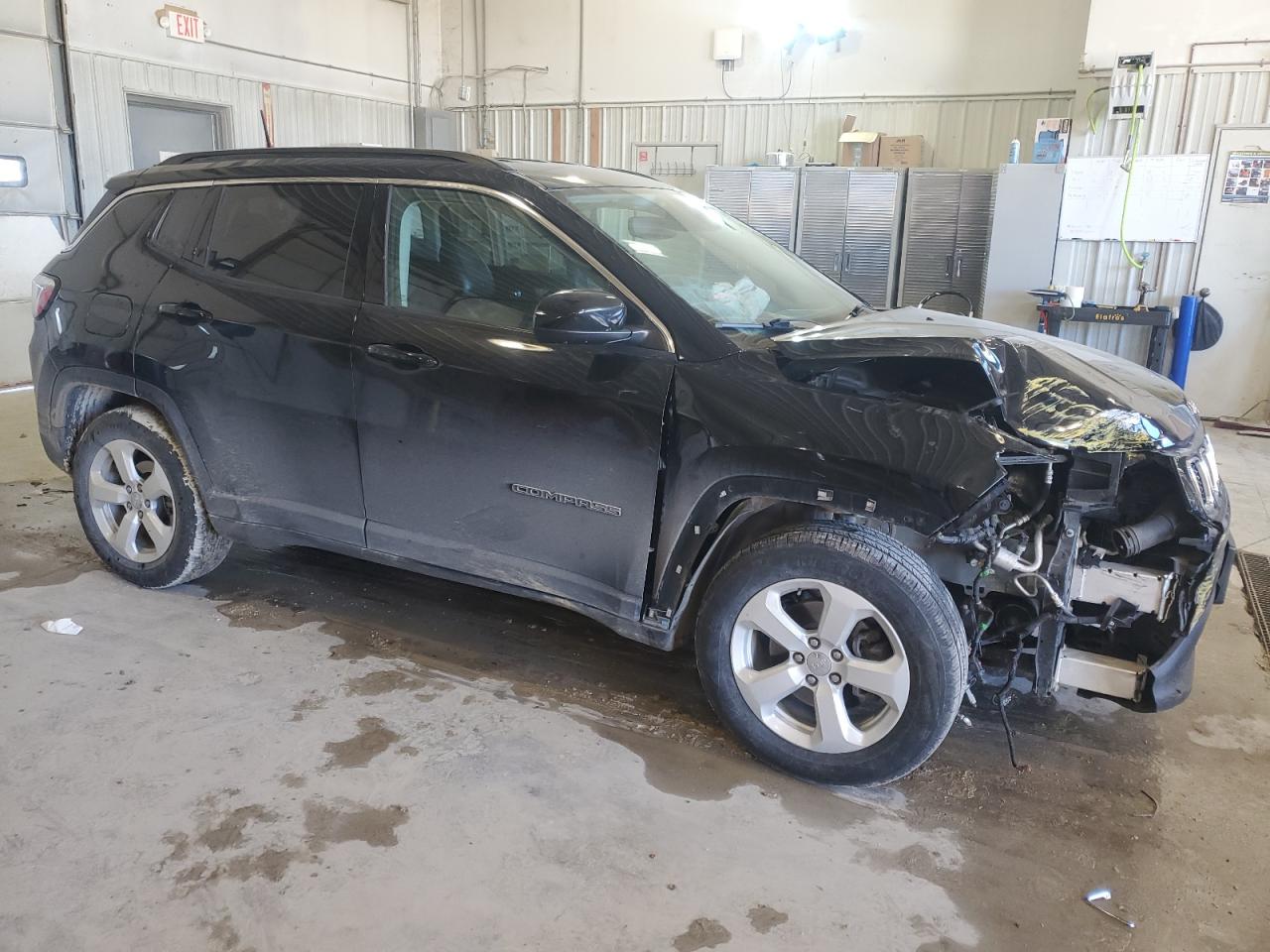 2018 Jeep Compass - Image 4