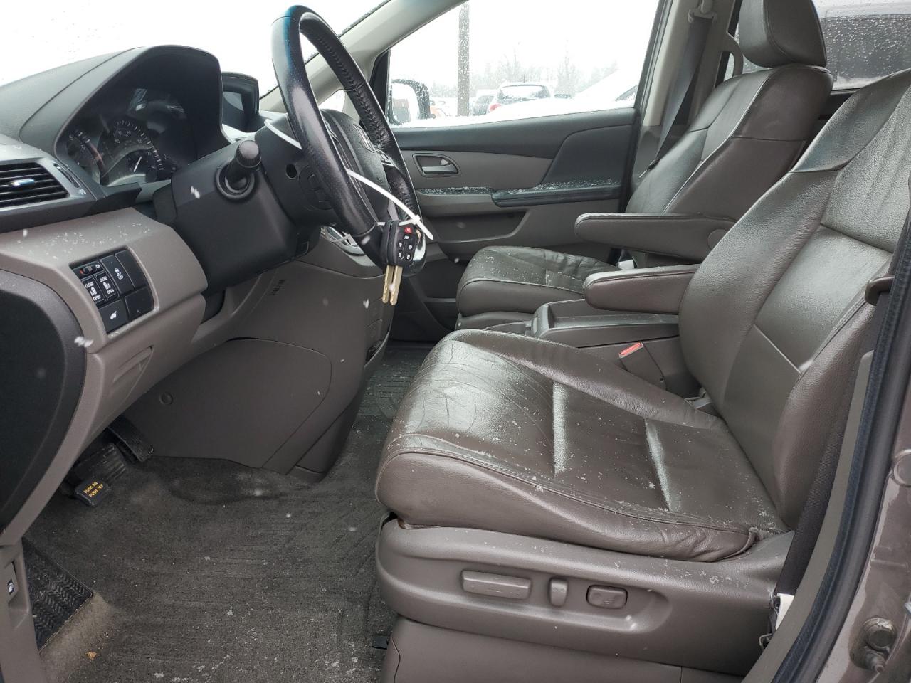 2012 Honda Odyssey - Image 7