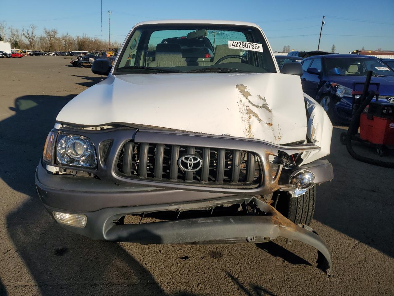 2004 Toyota Tacoma - Image 5