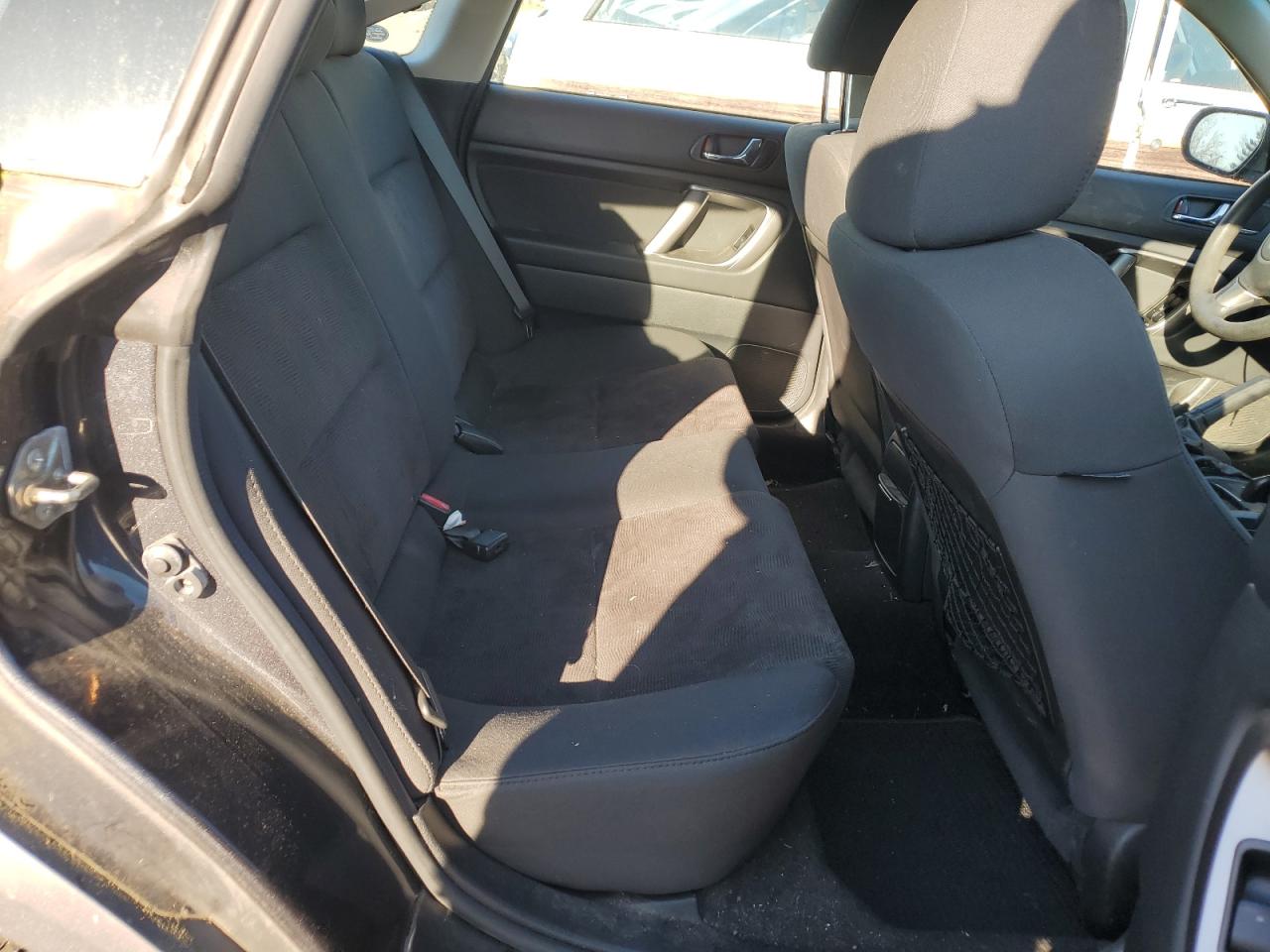 2009 Subaru Outback - Image 10