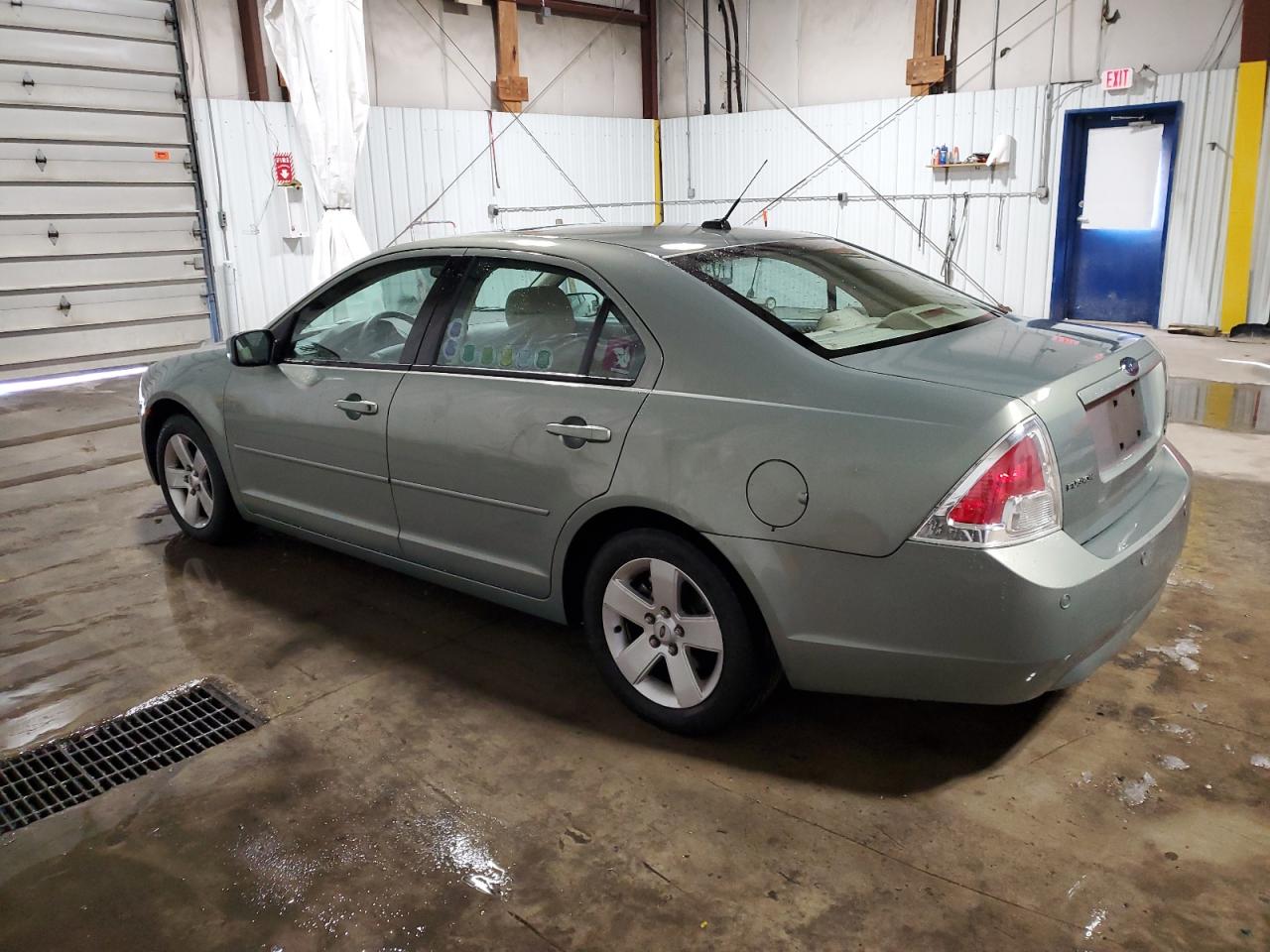 2008 Ford Fusion - Image 2