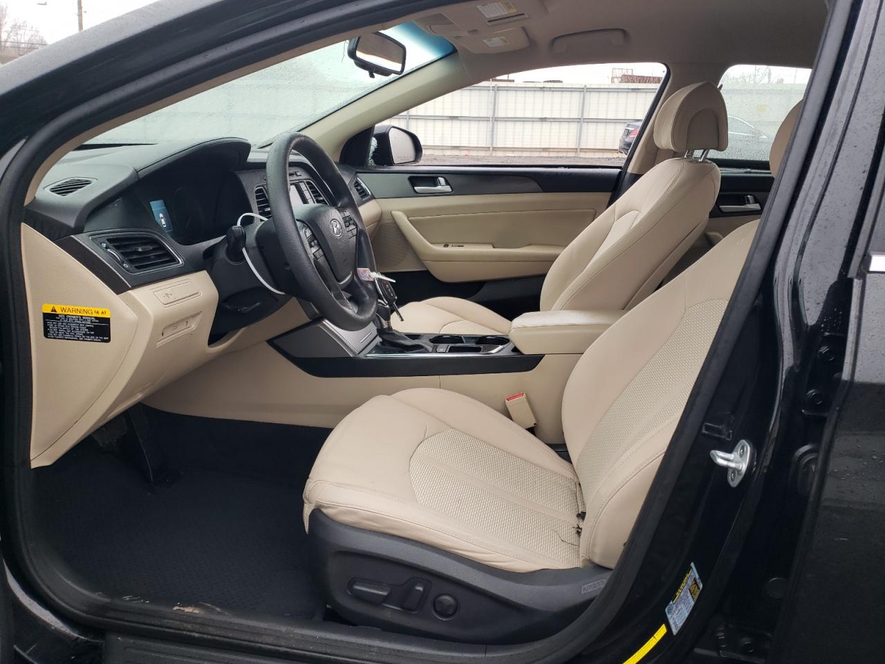 2015 Hyundai Sonata - Image 7