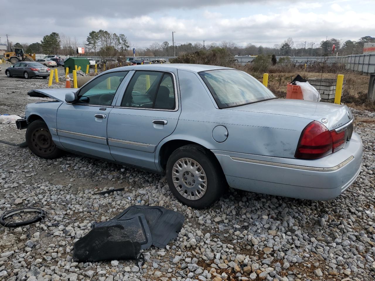 2005 Mercury Grand Marquis - Image 2