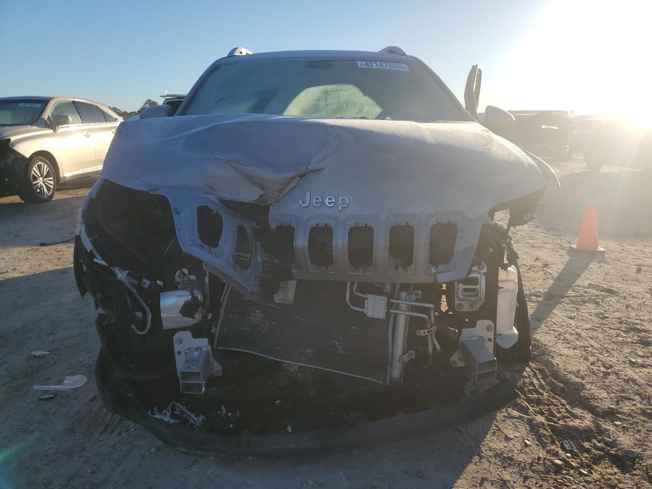 2019 Jeep Grand Cherokee - Image 5