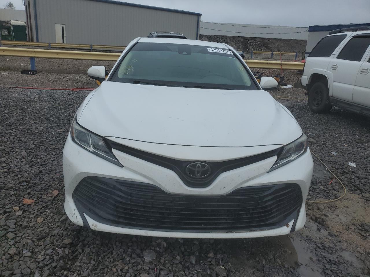 2019 Toyota Camry - Image 5