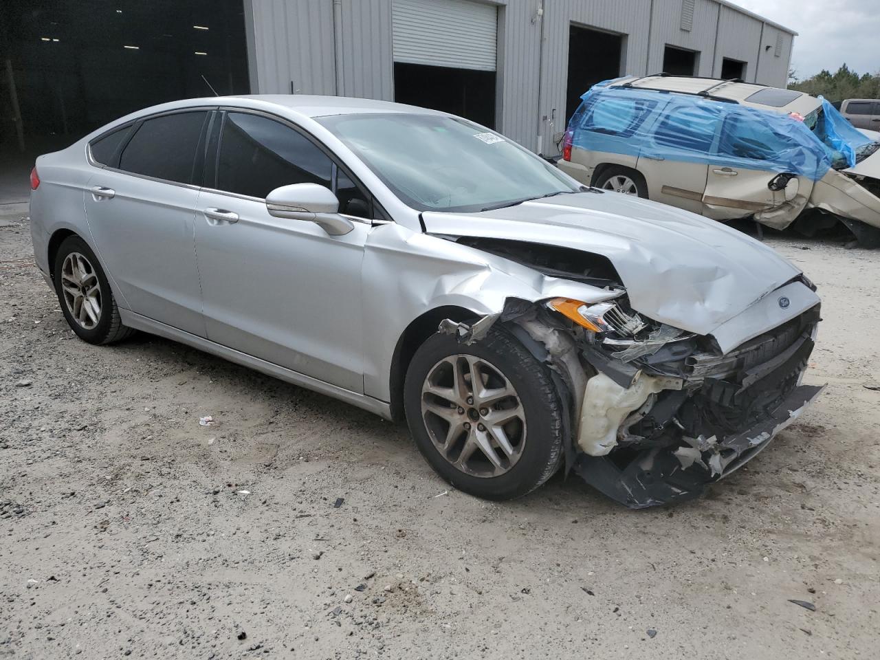 VIN 1FA6P0H70F5131471 2015 FORD FUSION no.4