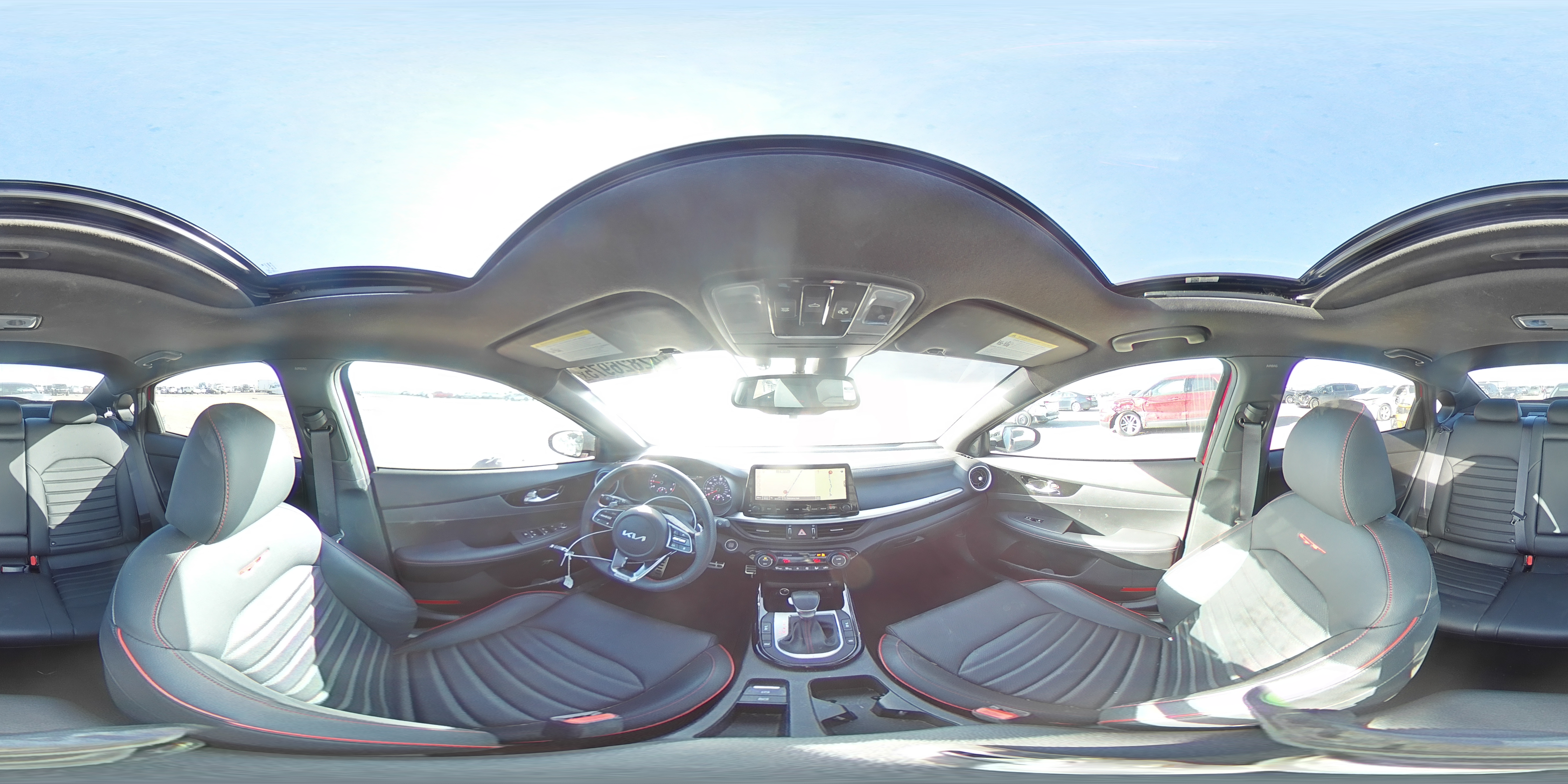 2023 Kia Forte - Image 13
