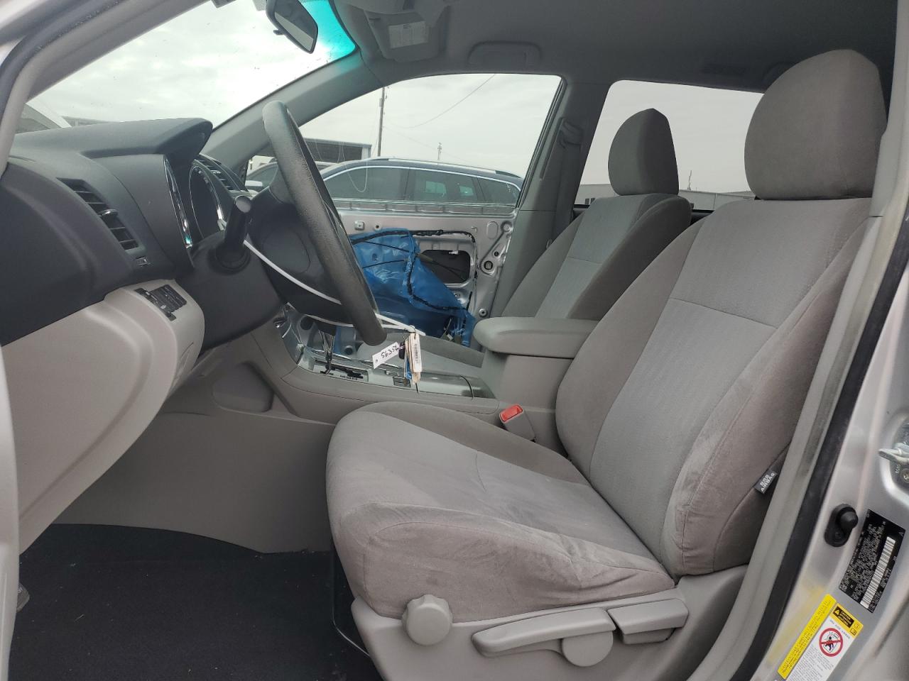 2011 Toyota Highlander - Image 7