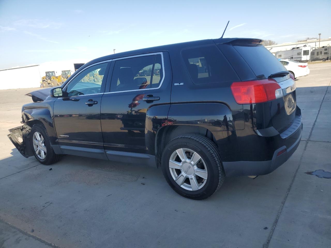 2013 GMC Terrain - Image 2