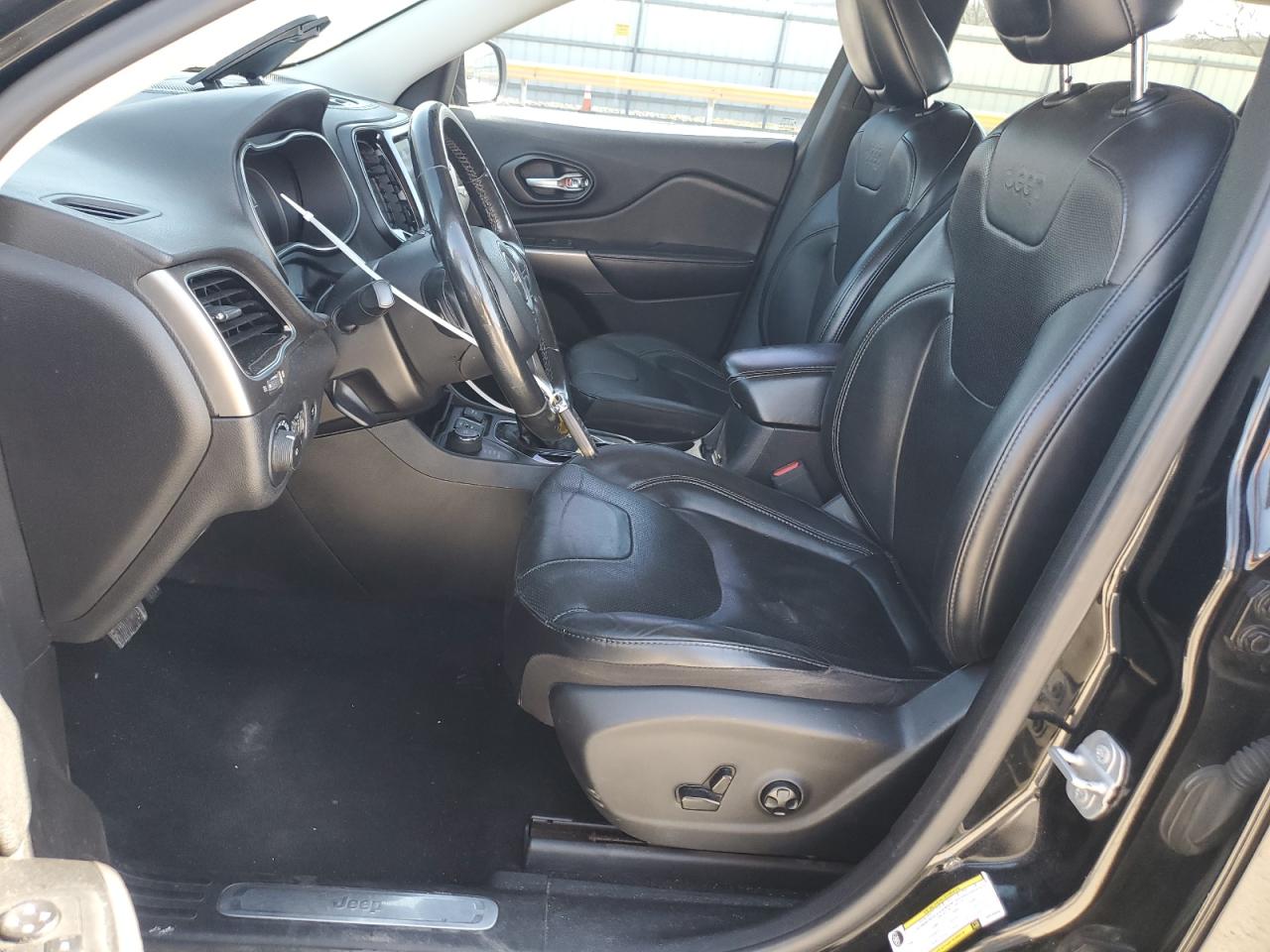 2019 Jeep Grand Cherokee - Image 7