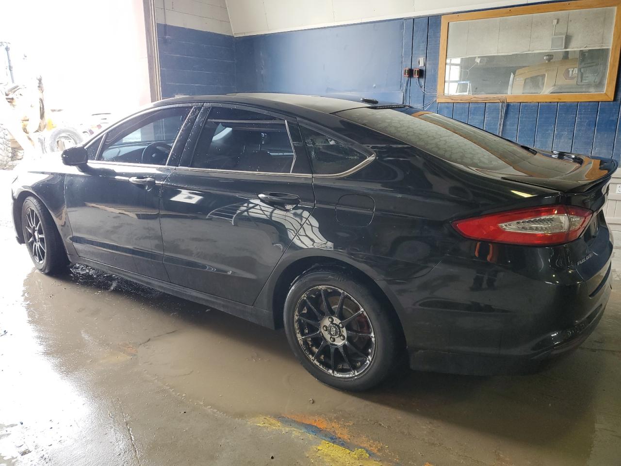 2013 Ford Fusion - Image 2