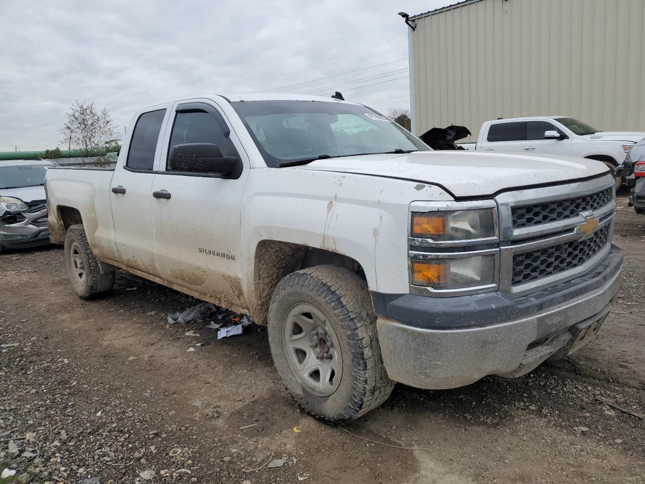 2014 Chevrolet Silverado - Image 4