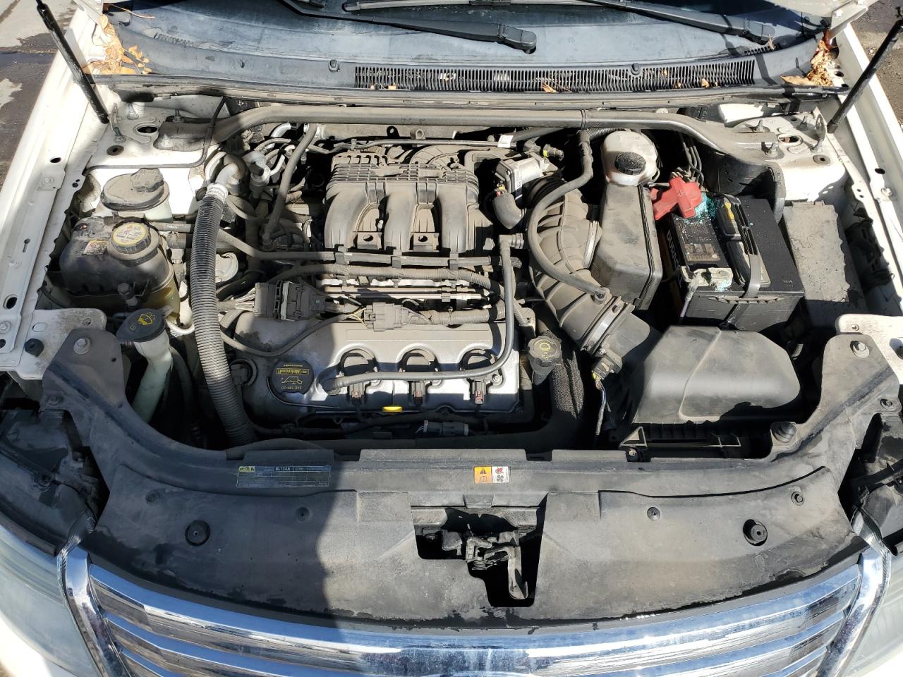 2009 Ford Taurus - Image 11
