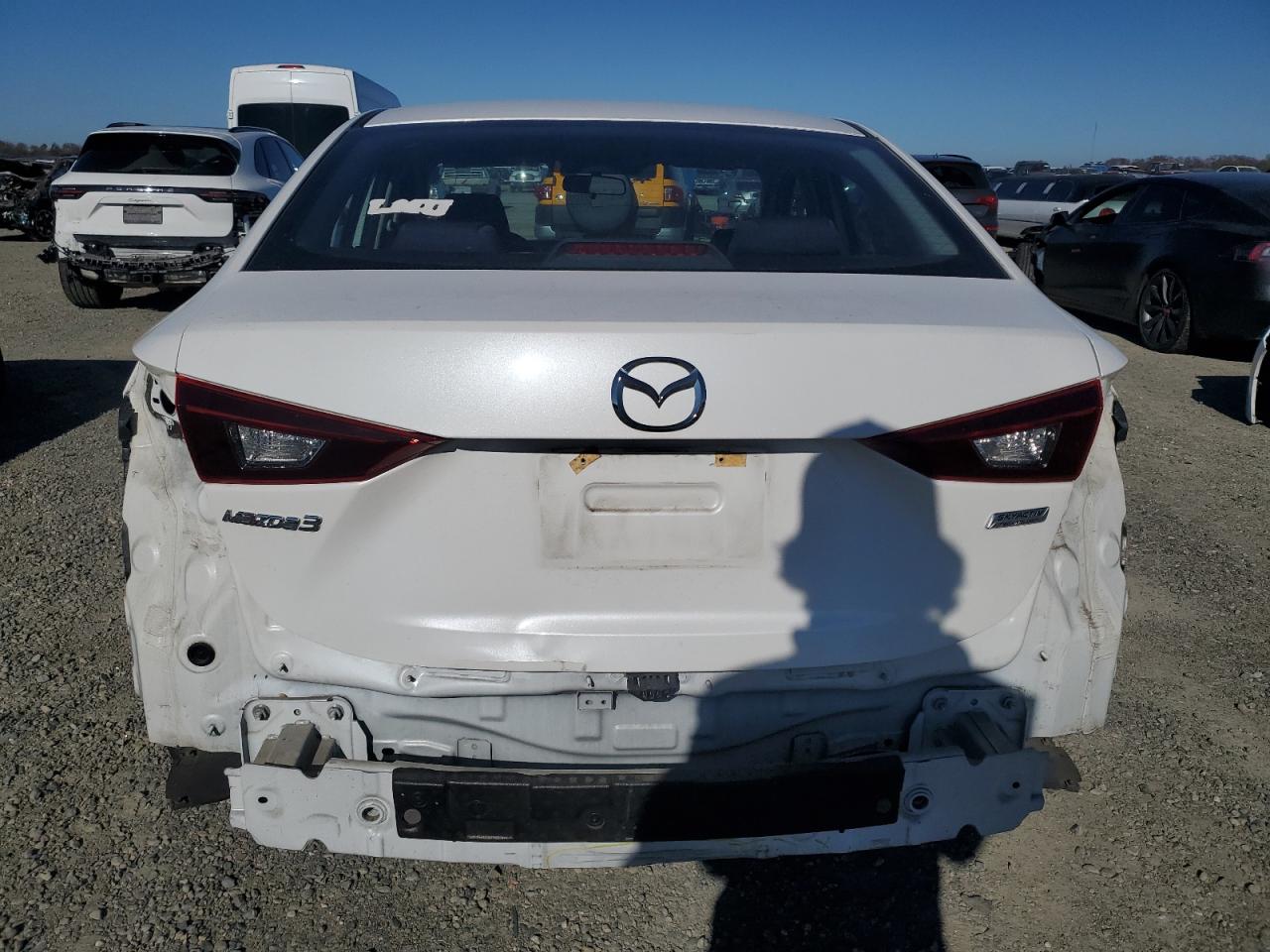 2015 Mazda 3 - Image 6