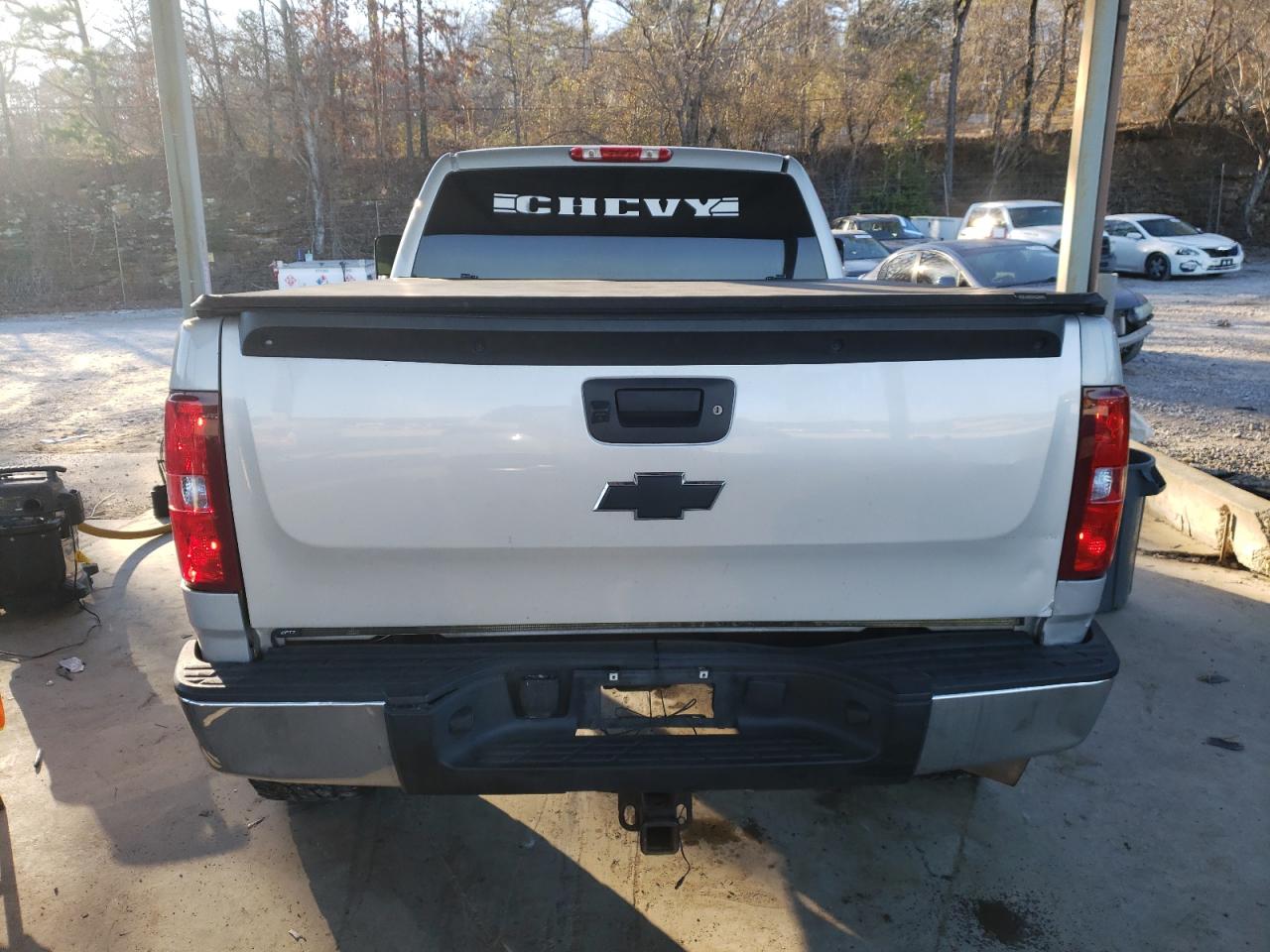 2011 Chevrolet Silverado - Image 6