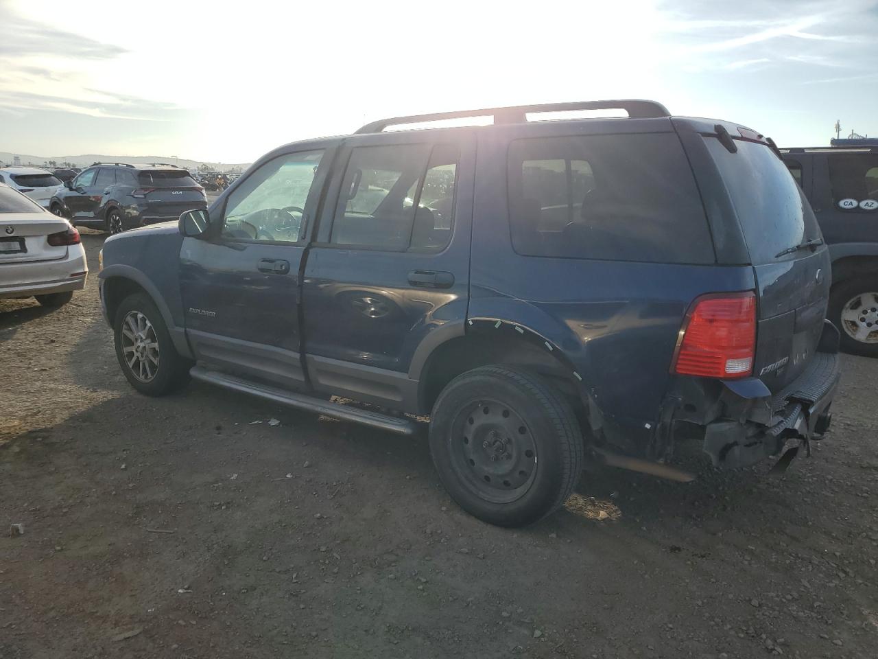 2004 Ford Explorer - Image 2