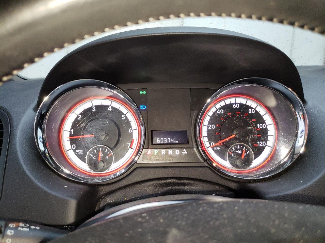 2019 Dodge Caravan - Image 9