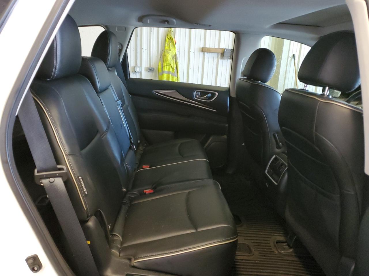 2020 Infiniti QX60 - Image 11
