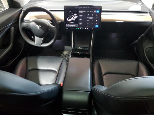  TESLA MODEL 3 2020 Білий