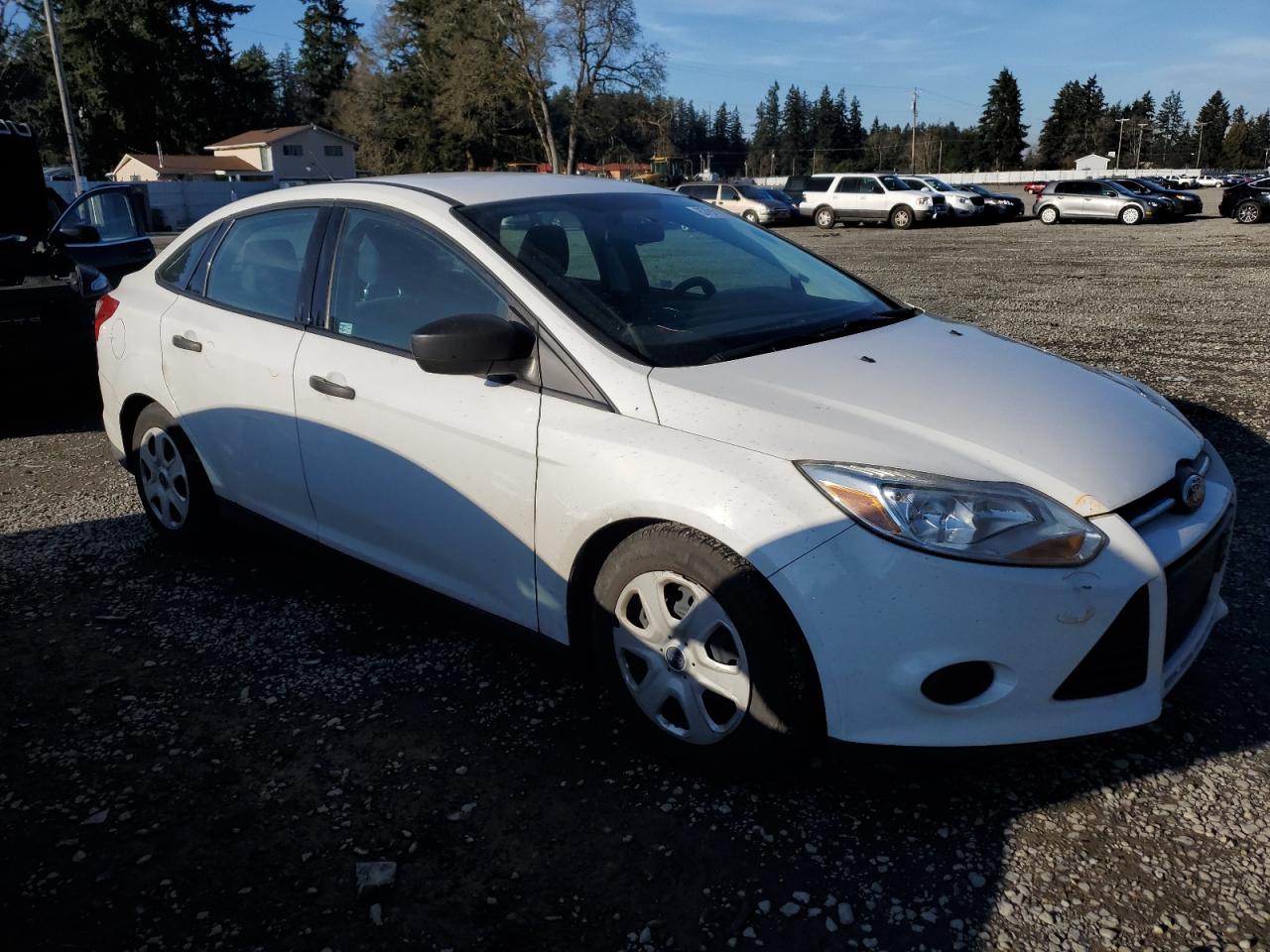 VIN 1FADP3E2XEL200050 2014 FORD FOCUS no.4