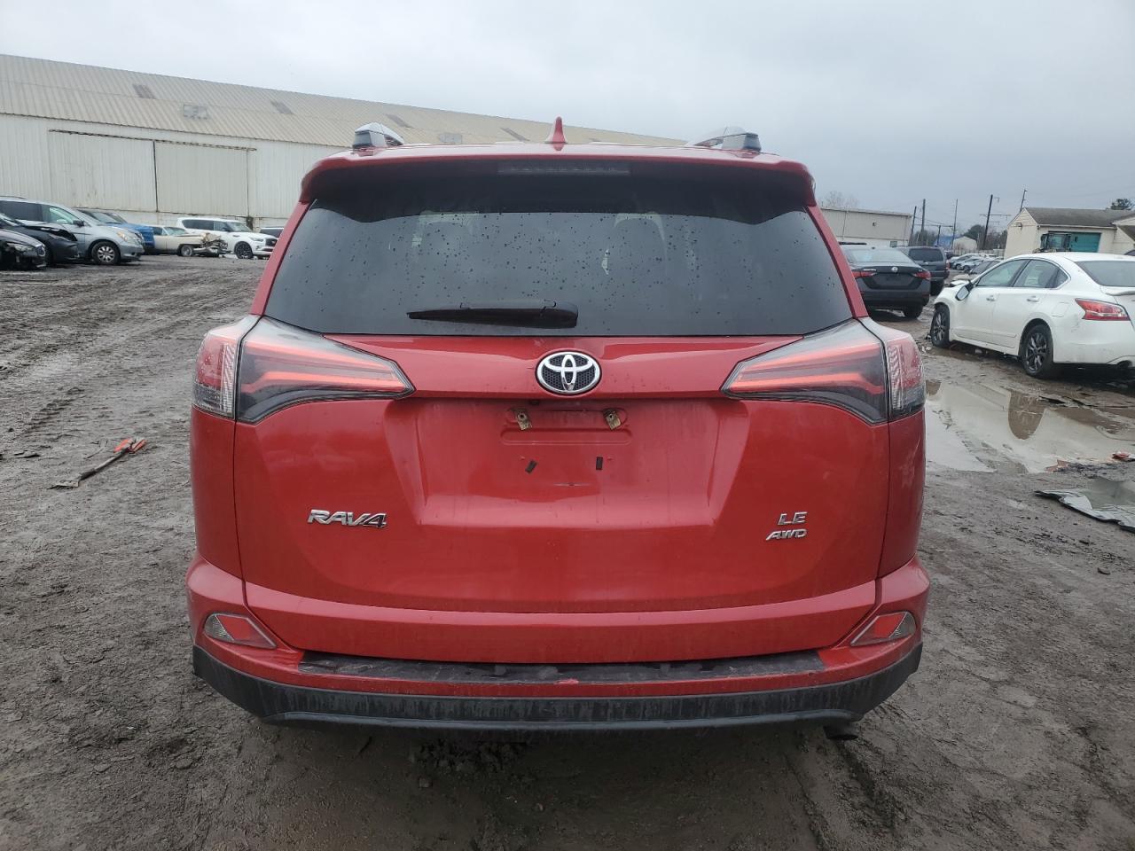 2017 Toyota RAV 4 - Image 6