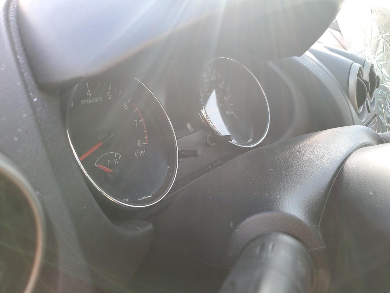 2011 Nissan Rogue - Image 9