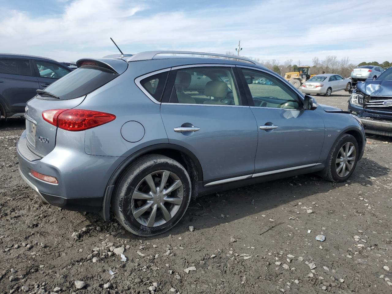 2017 Infiniti QX50 - Image 3