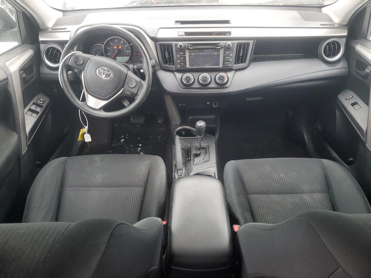 2016 Toyota RAV 4 - Image 8
