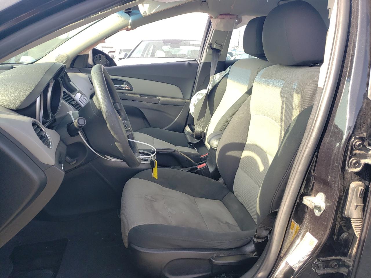 2012 Chevrolet Cruze - Image 7