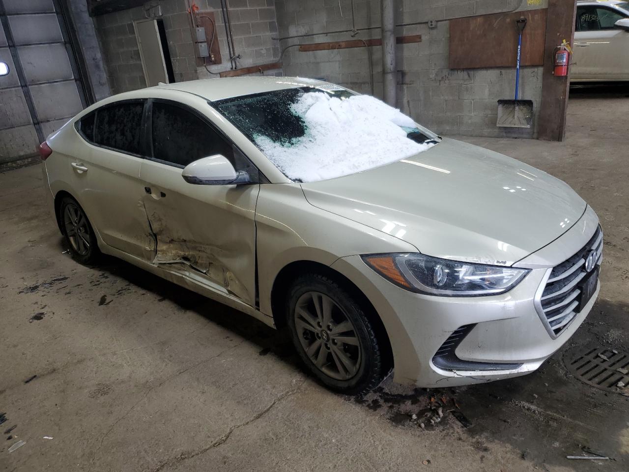 2017 Hyundai Elantra - Image 4