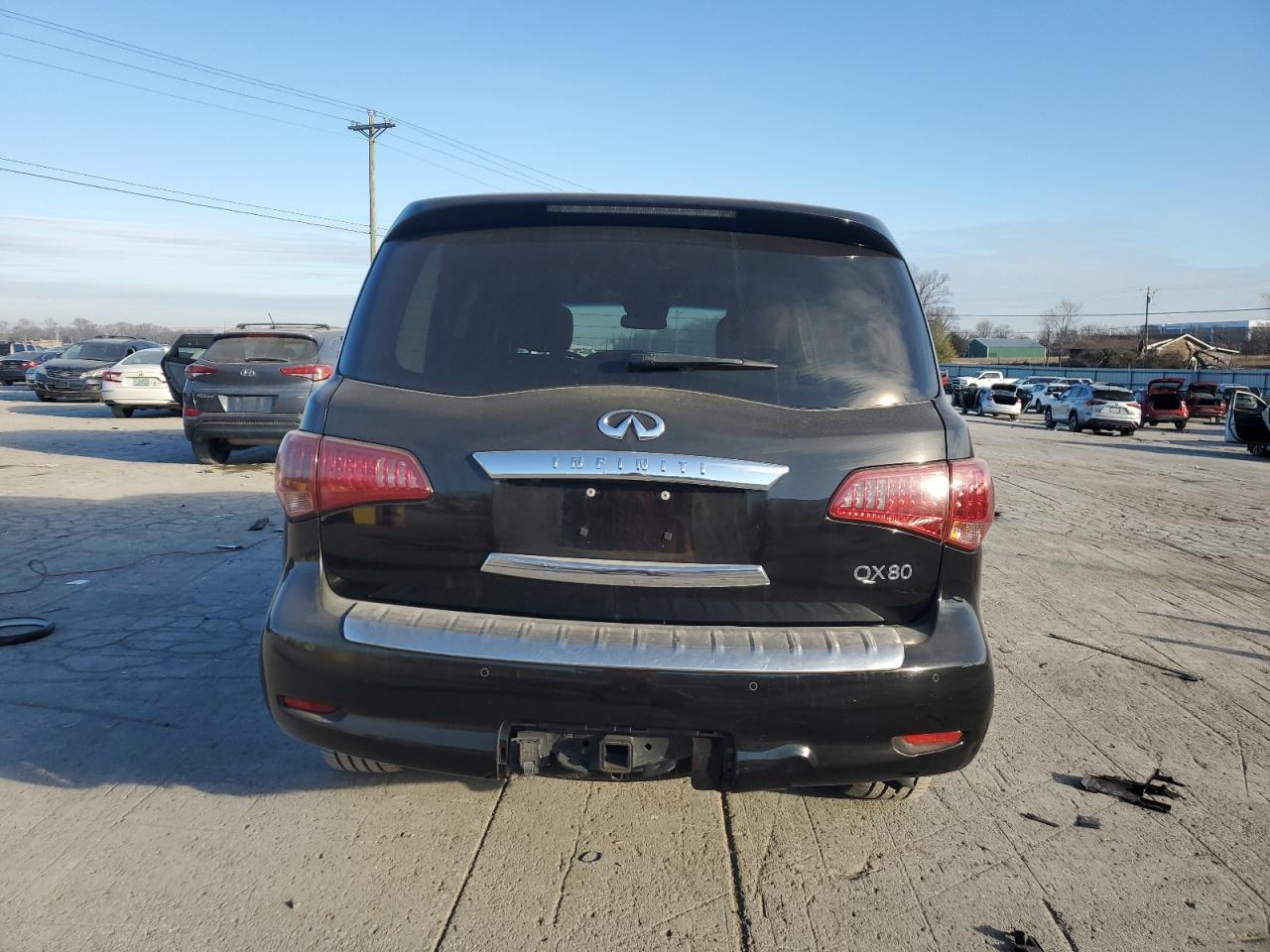 2017 Infiniti QX80 - Image 6