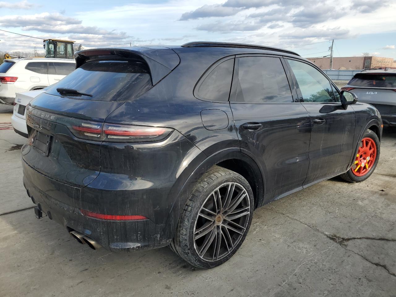 2020 Porsche Cayenne - Image 3