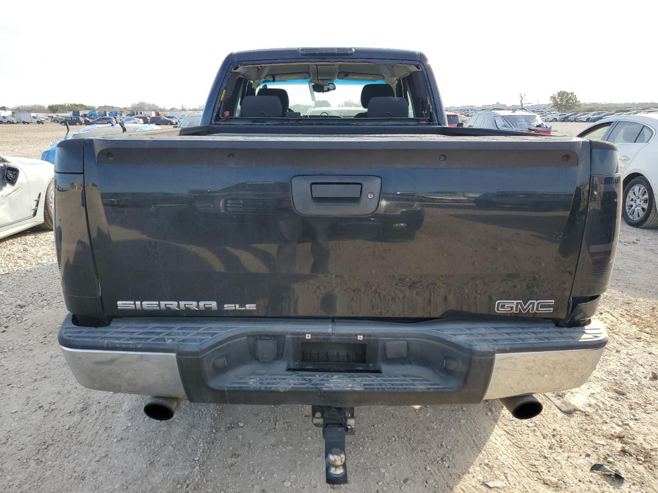 2013 GMC Sierra - Image 6