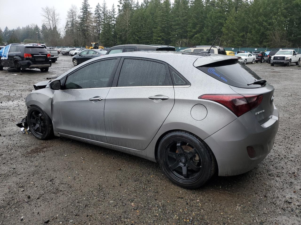 2014 Hyundai Elantra - Image 2