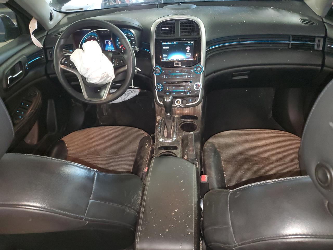 2015 Chevrolet Malibu - Image 8