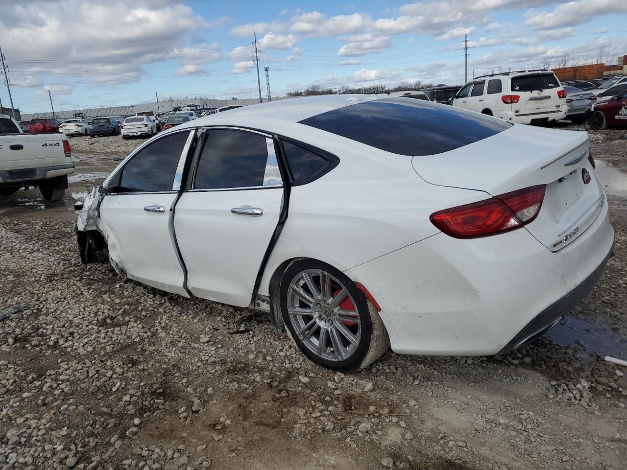 2015 Chrysler 200 - Image 2