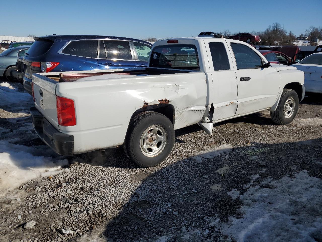 2008 Dodge Dakota - Image 3