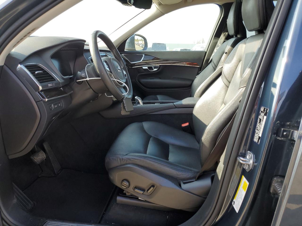 2019 Volvo XC90 - Image 7