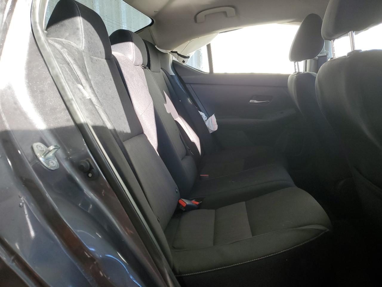 2021 Nissan Sentra - Image 10
